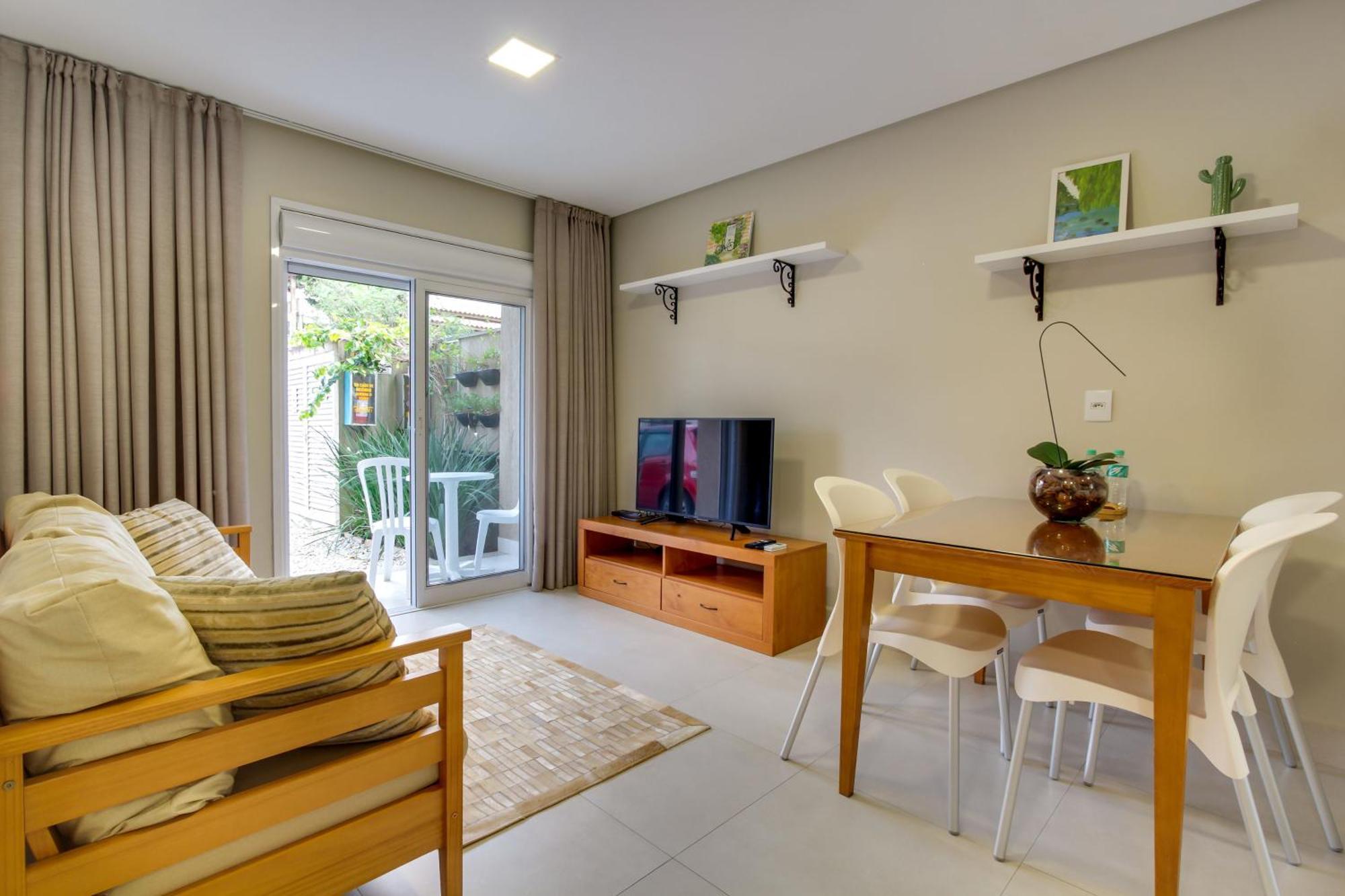 ボンビーニャスResidencial Casa Floraアパートメント エクステリア 写真