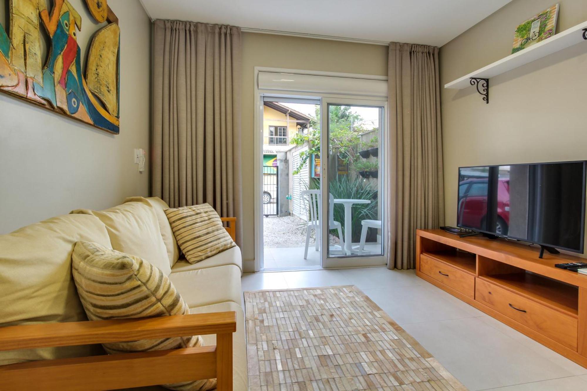 ボンビーニャスResidencial Casa Floraアパートメント エクステリア 写真