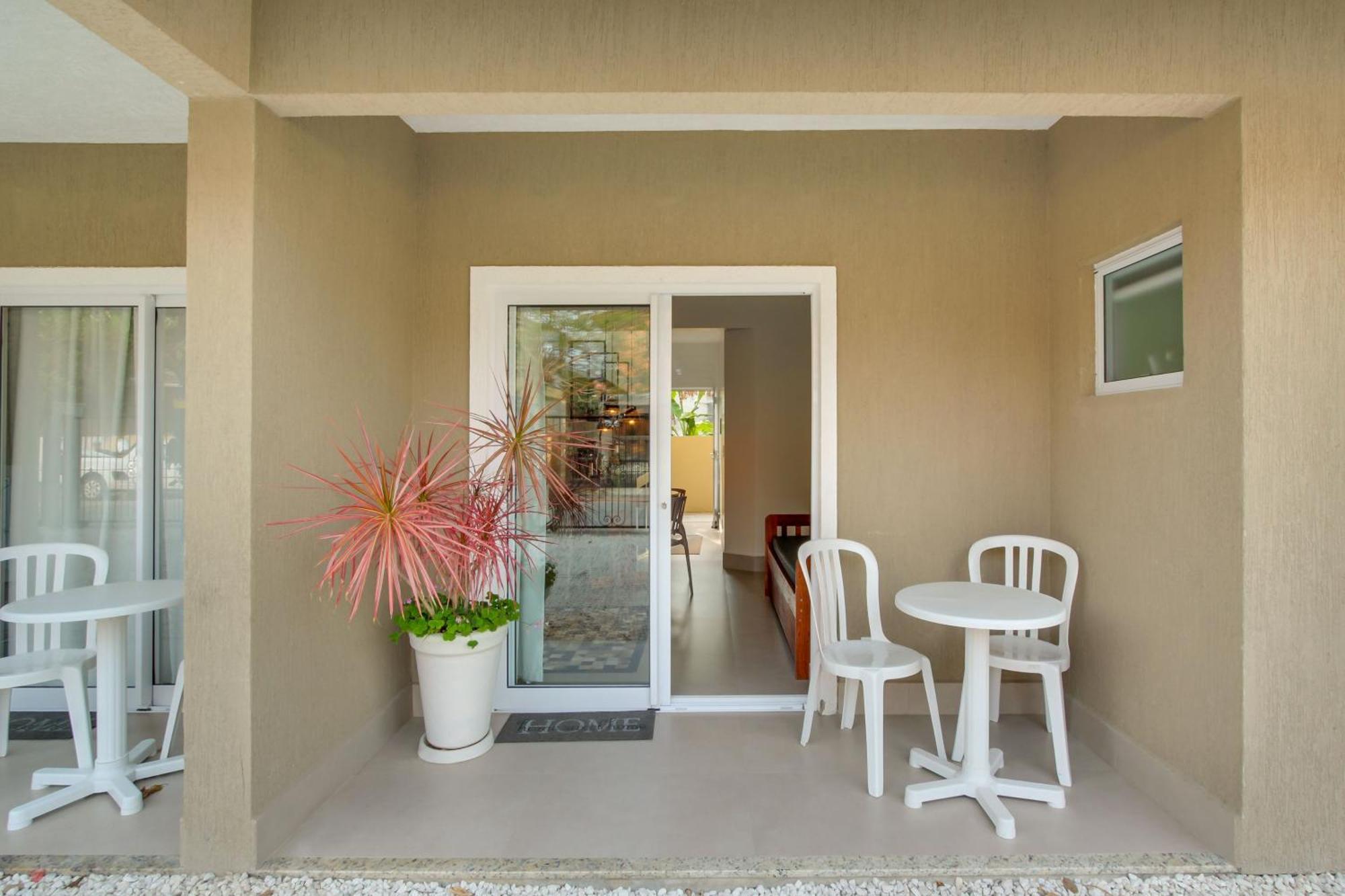 ボンビーニャスResidencial Casa Floraアパートメント 部屋 写真