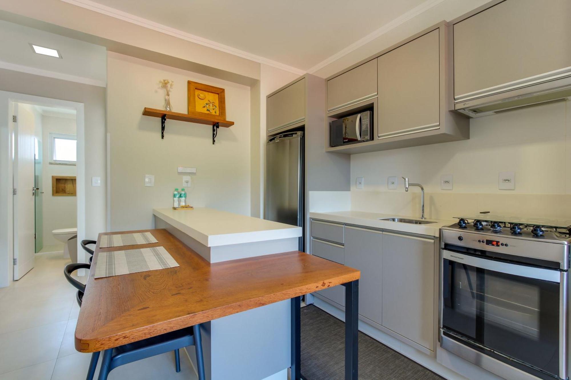 ボンビーニャスResidencial Casa Floraアパートメント エクステリア 写真